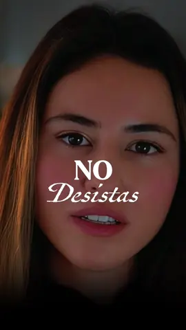 No desistas. Cuando sientas que ya no puedes más, ahí es donde tu mente te pone a prueba. El cansancio es temporal, pero la transformación es permanente. Respira, enfócate y recuerda por qué empezaste. Cada paso que das, incluso los que duelen, te acercan a la vida que soñaste. Sigue. Lo que hoy te pesa, mañana será tu poder. ✨🔥 #Mentalidad #CrecimientoPersonal #MotivaciónDiaria #Disciplina #Superación      