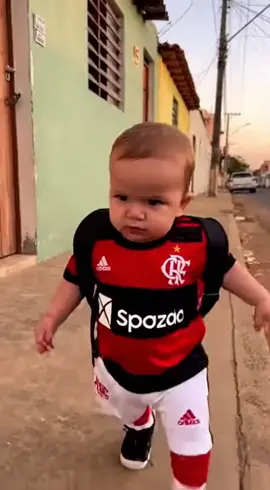 To chegando vovó  #foryou #flamengo #mengao #finallibertadores #bebeflamenguista 