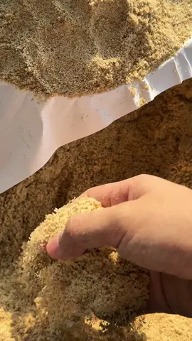 May mắn khi biết đến thứ dầu này. Nó đã giúp cho em bé nhà mình có được làn da mịn màng, không còn nỗi lo viêm da cơ địa nữa #botieuan #viemdacodia #daucamgao 