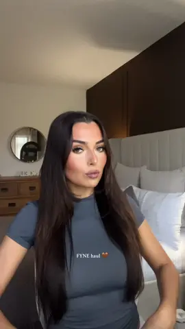 @Fyne Cosmetics Black Friday haul🤎 I got two of the professional concealers, their concealer brush and the blue duo!! In loveee #fynecosmetics #makeuphaul #makeup #beauty #fyp 