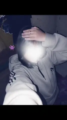 #ဒီတစ်ပုဒ်တော့fypပေါ်ရောက်ချင်တယ် #ဘာညာပေါ့ကွာ♡ #မင်းတို့ပေးမှ❤ရမဲ့သူပါကွာ #မြင်ပါများပီးချစ်ကျွမ်းဝင်အောင်လို့🤒🖤 #fyppppppppppppppppppppppp