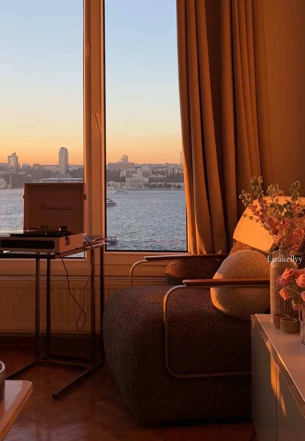 Ebru Gündes sevenlere özel 💖#creatorsearchinsights #istanbul #ebrugundes #kesfet #fypppppppppppppp 