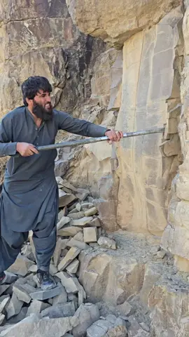 Mining of Rarest Minerals 😱 #stonemining #fyp #viralvideo #mininglife #treanding 