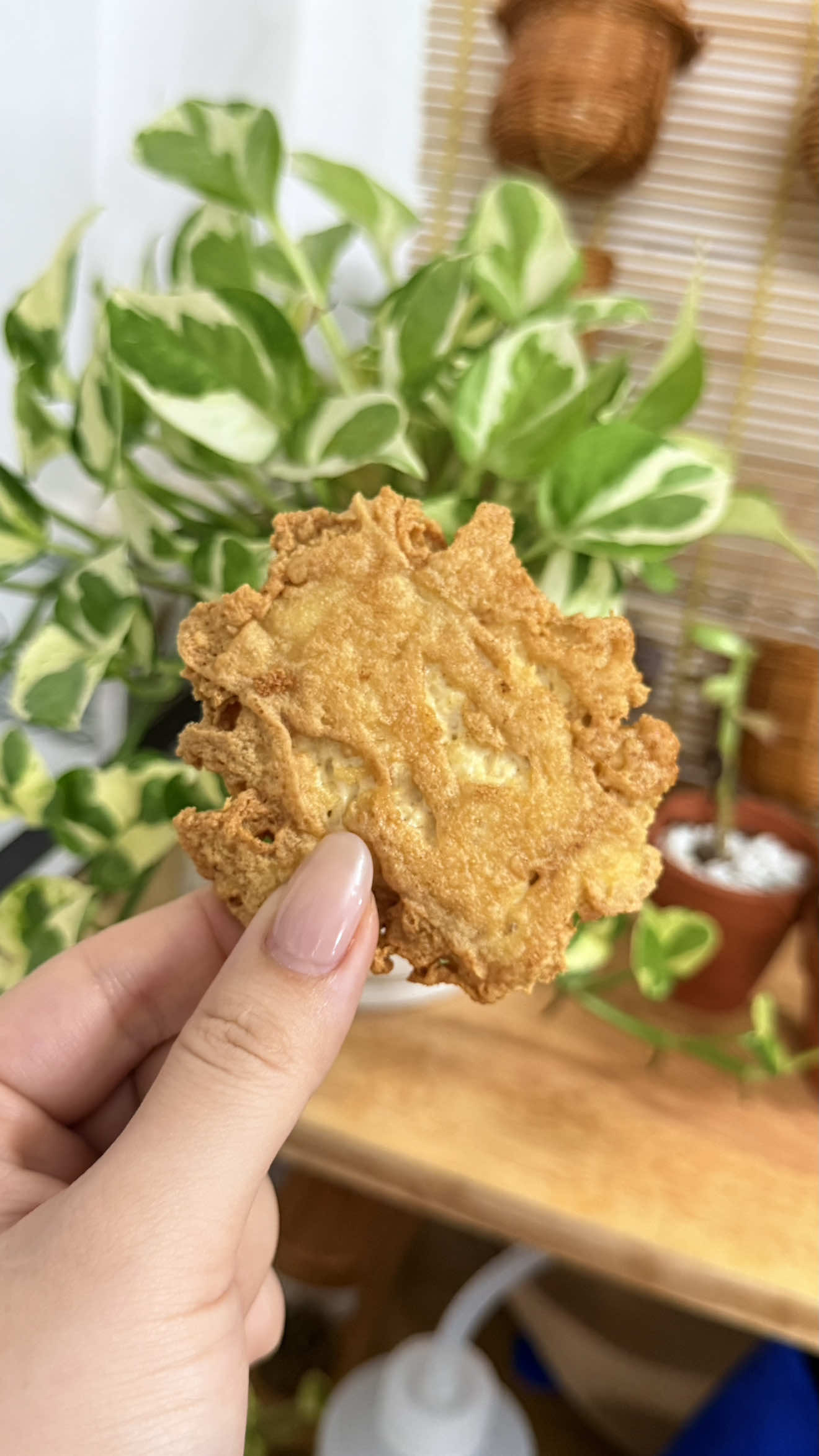 Đậu  đập nát chiên giòn rụm 🤩 Nghe nói món này đang hot 🤣 #hottrend #xuhuong 