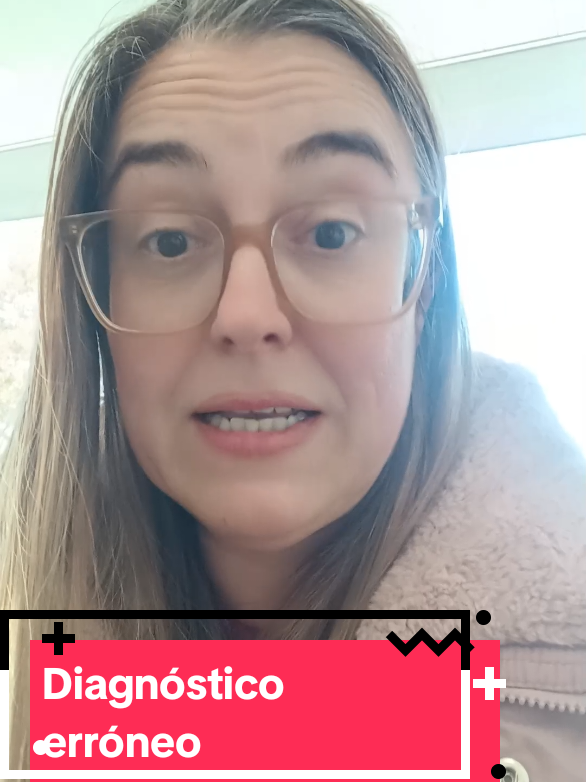 Si el TAC se lo hubieran hecho el viernes se habrian ahorrado la operación y la gravedad en la que está mi padre. Se limitaron a hacer analítica de sangre y radiografía, entendiendo los resultados como gases y no como inflamación de la vesícula. Se perforó la vesícula y la infección se extendió a diferentes órganos. 4 dias de retraso.😡 Ahora a esperar a que responda al tratamiento. ❌¿Cuántas veces debemos ir de urgencias para que hagan todas las pruebas necesarias? ❌¿Porqué no van a los domicilios? Es una puñetera vergüenza 😡😡 #viralvideos #sanidad #infierno #diagnostico #terceraedad 