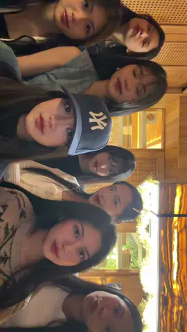 asikk wkwkwkkw @anindya ramadhani @daisy @Alya Amanda @danella @michelle alexandra @Celline Thefani 