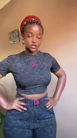 Totta🥰🥰 two piece available #alisha_09angel #fitsbyalisha 