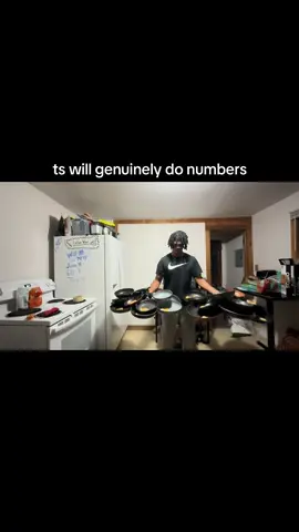 24 PANS. 24 EGGS. 1 INDOMITABLE HUMAN SPIRIT. #egg #flip #viral #xrhea #fyp 