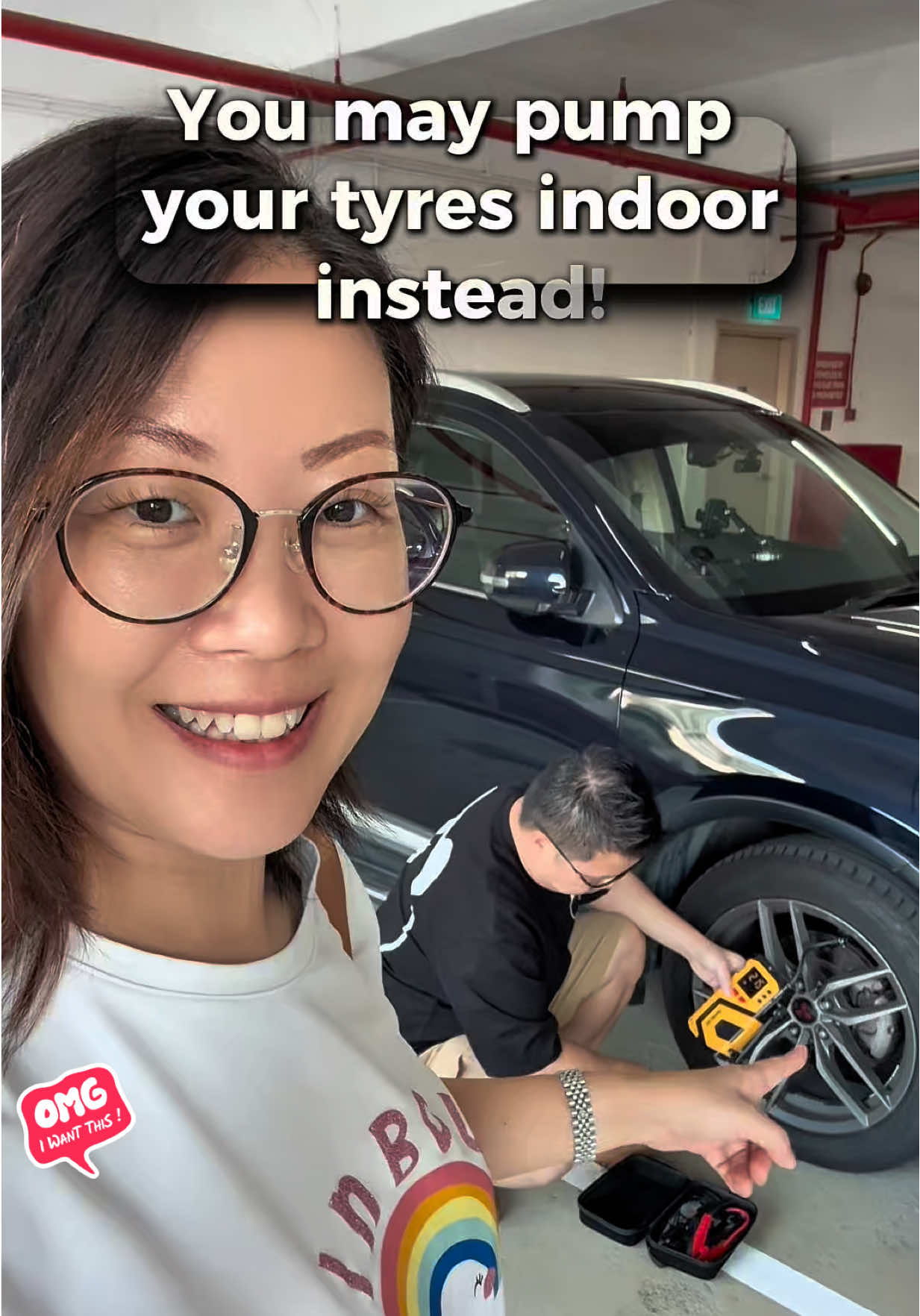 You may pump your tyres indoor instead!#createtowin #pumptyre #techlisa #keelat #howtopumptyres 