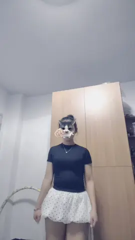 မကတတ်ကတတ်နဲ့😂