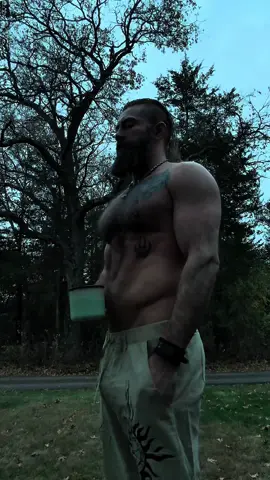 Let’s get the day started off right!😉 #lumbersnack #beardedmen #morningcoffee #morningcheer 