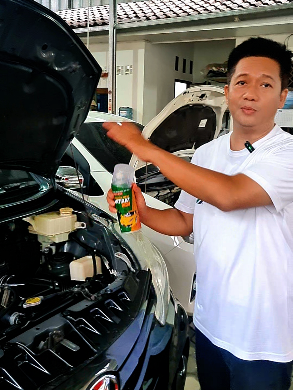 Spray Cairan Pengusir Tikus #promogajian #spraytikus #spraypengusirtikus #antiratspray #racuntikusmobil 