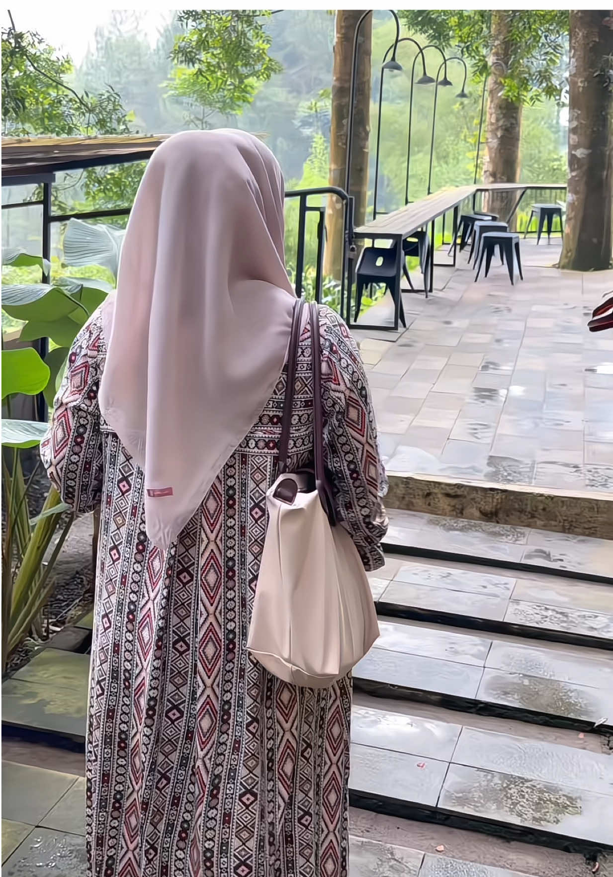 Team kmana mana sll pake gamis rayon😍😂 #gamis #gamisrayon #dress #outfitideas #outfithijab 