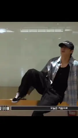 'SATURDAY PREACHER' Dance Practice Behind 🎥💞😍 #chaeunwoo #eunwoo @차은우 CHA EUN-WOO #foryoupage #pyf 