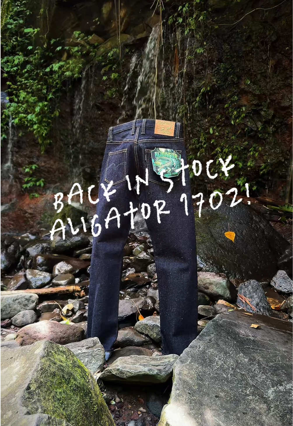 ALIGATOR 17oz BACK IN STOCK!!! Informasi terkini buat kalian yang kemarin ngga kebagian Aligator 17oz, saat ini (batch IV) telah hadir kembali. Segera WAR-online di marketplace kesayangan kalian sekarang!! #izhmandenim #izhmandenimco 