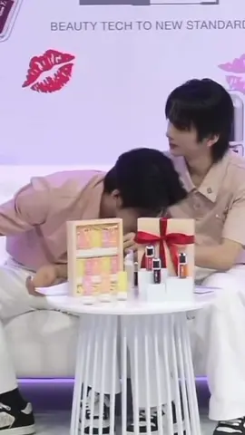 Thơm hông? Son Thơm hay em thơm 🤭 #auausave #อู่อู๋เซฟ #auautnp #savewrg 