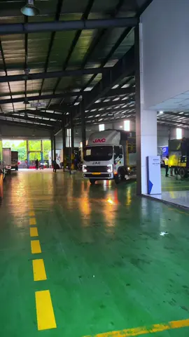 🔥🔥200🍠 nhận ngay Jac n750 thùng nhôm kèo đà Lạt . Tải trọng 7400kg-thùng 6m2#jacn750 #thegioixetai #trending #fyp #foryou 