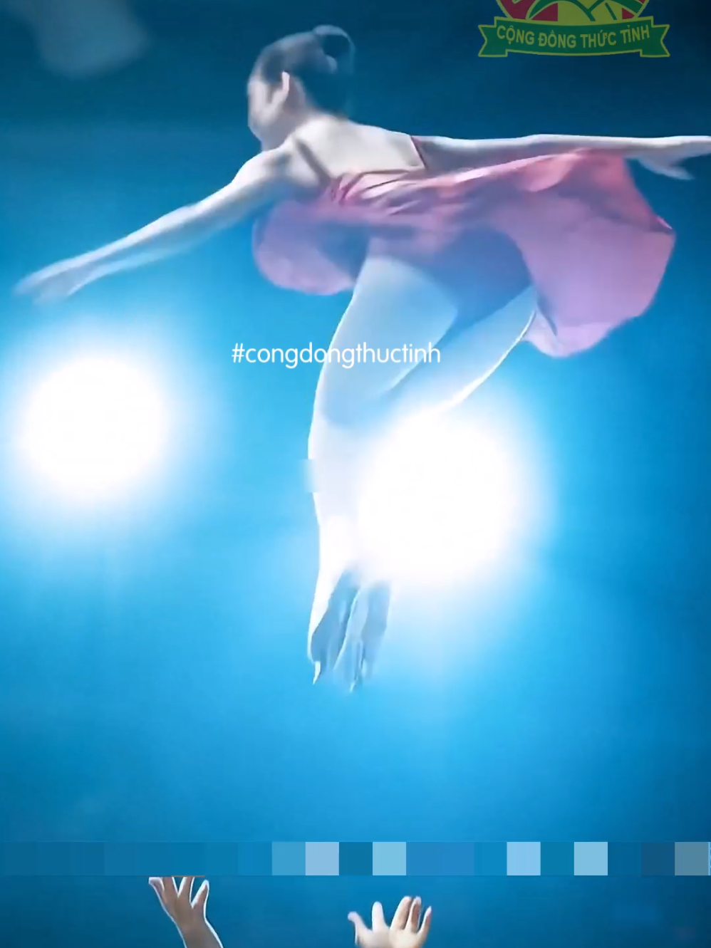 Màn trình diễn trượt băng nghệ thuật tuyệt vời 💫 - Cộng đồng Thức tỉnh. #congdongthuctinh #giacngo #olympics #truotpatin #thethao 