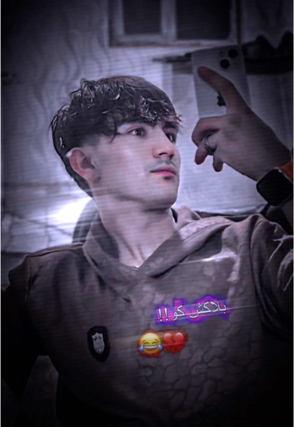 بهتر از ما دیدی..!🥴 * * * * * * * * * * * * #fürdich #بروفاریو😴👋🏼___faryoutiktak #پشتون_تاجیک_هزاره_ازبک_زنده_باد🇦🇫 #حمایت_کنید_با_لایک_و_فالو_لطفا #ادیت ‌