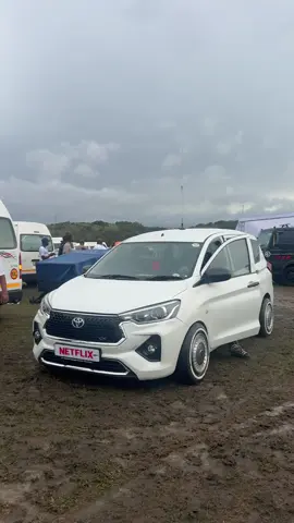 NETFLIX❣️ ✨📸💖 #toyotarumion #7seater #umdlalowamagedlela #umdlalowamanzi #stance 