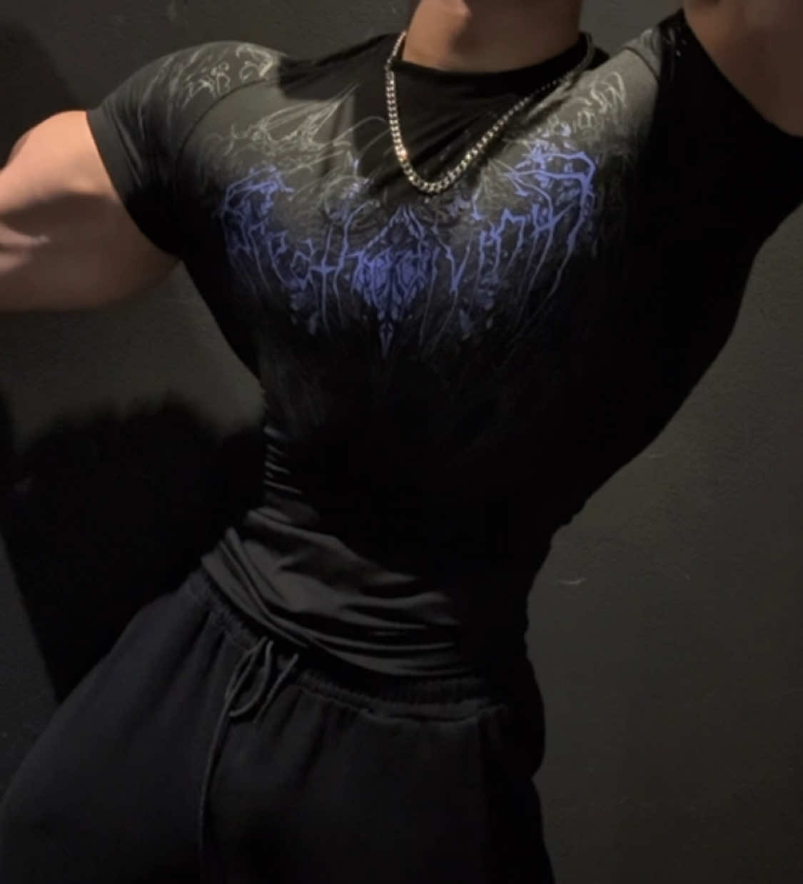 push🫸 | code euan @Breathedivinity @Katamu.co black friday sales live || #GymTok #fyp #bodybuilding #veins 