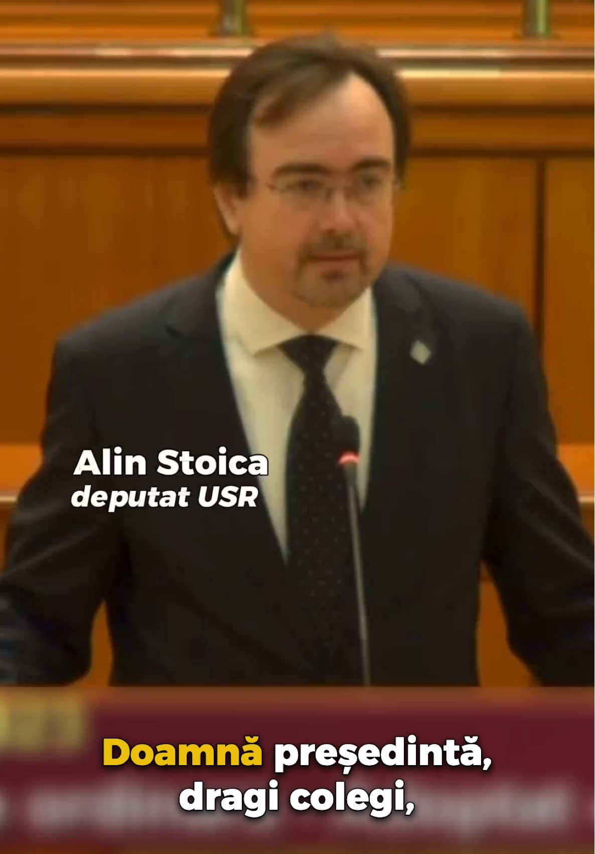 🧑‍⚕️Medicii noștri lucrează peste 60 de ore pe săptămână, față de cele 48 de ore pe săptămână cu tot cu ore suplimentare cât ar trebui să lucreze orice lucrător normal în țara asta. Aceștia și tot personalul sanitar în general sunt suprasolicitați. În ultimii ani, presa a raportat peste 30 de medici morți “la datorie”. Trebuie să luăm măsurile necesare pentru a stopa acest fenomen! #fy #romania #medici #usr #parlament 