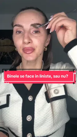 Tu cum crezi că se face binele? 💛 În liniște sau atunci când e văzut? Pe 28 noiembrie, @dm donează 5% din toate încasările din magazine și online pentru proiecte dedicate copiilor și tinerilor aflați în dificultate. Dacă oricum aveai în plan să îți iei ceva de la dm, achiziția ta normală devine parte dintr-un bine mai mare. 🌿✨ #GivingFriday #dmRomania #FapteBune #ImplicaTe #AD 