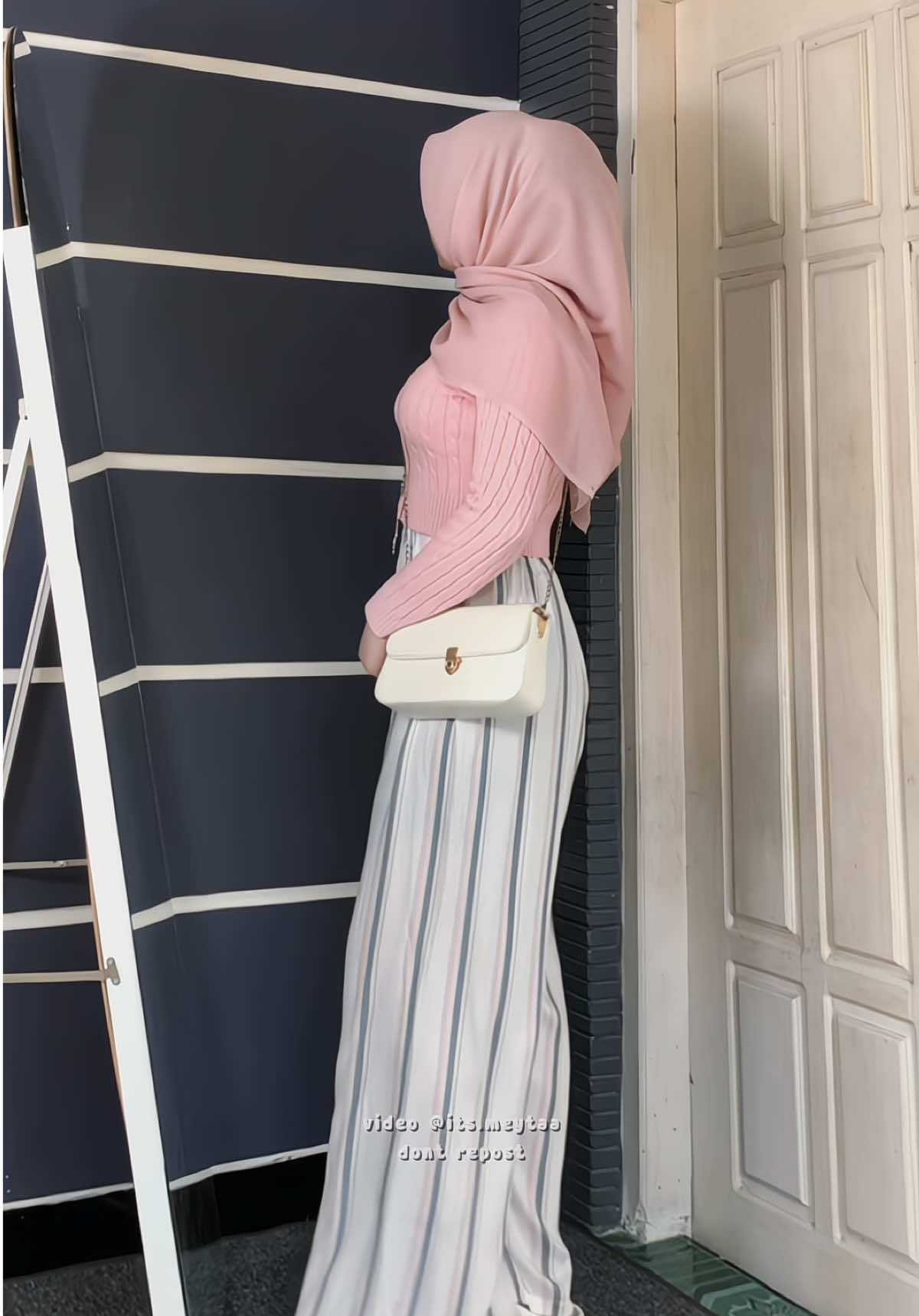 Membalas @IzzaaaӦ #outfit #outfitideas 