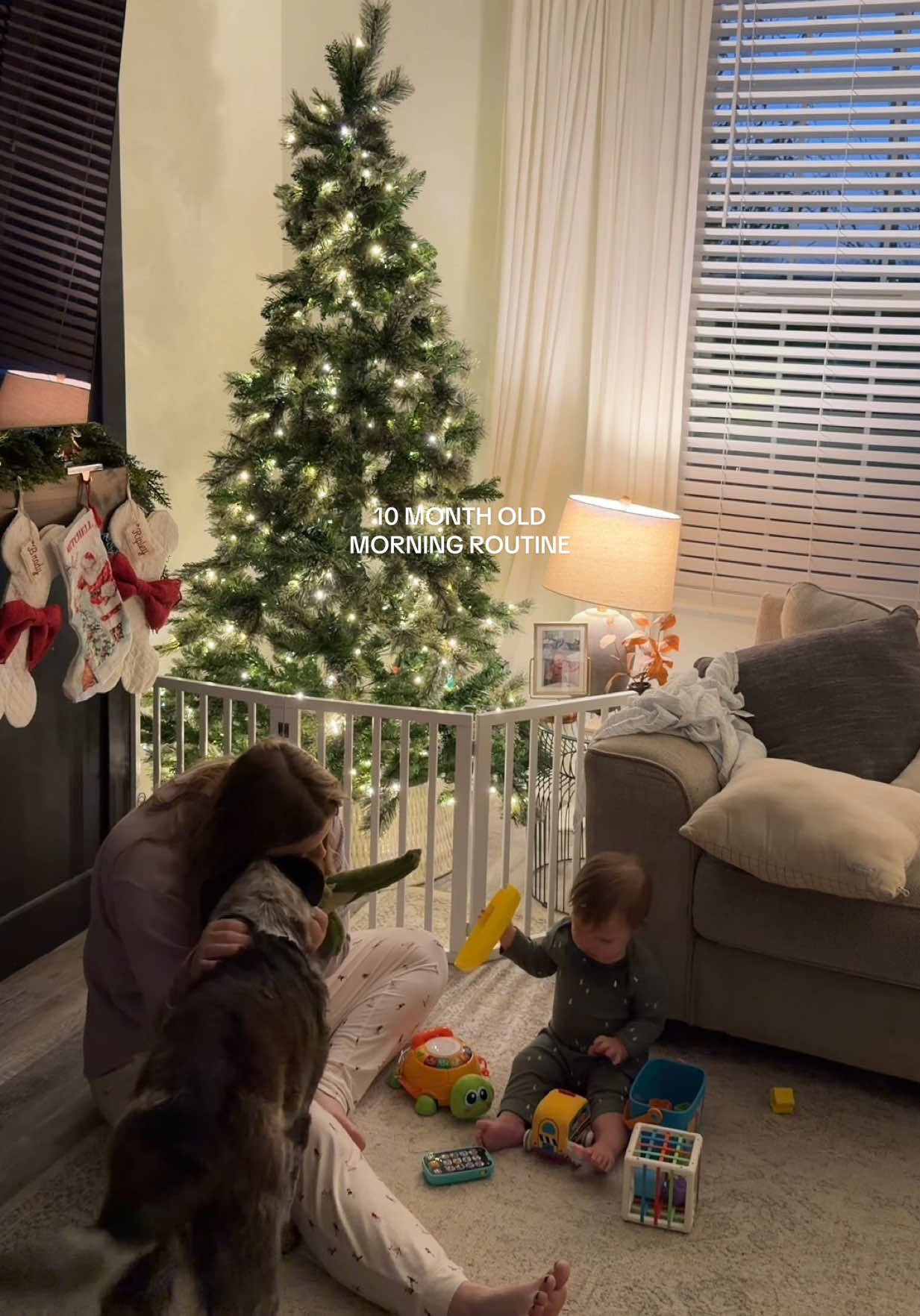 cozy morning routine with my 10 month old 🥰 my favorite kind of mornings! #newmomlife #sahmtok #sahmlife #motherhoodunfiltered #morningroutine 