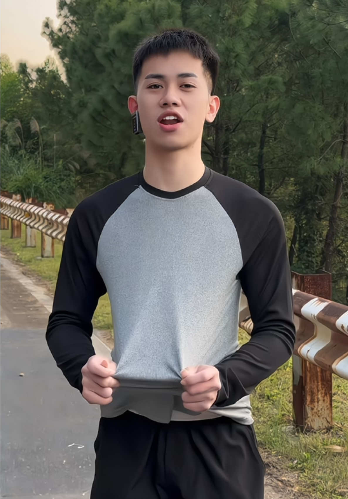 Áo Thun Thể Thao Giữ Nhiệt Nam