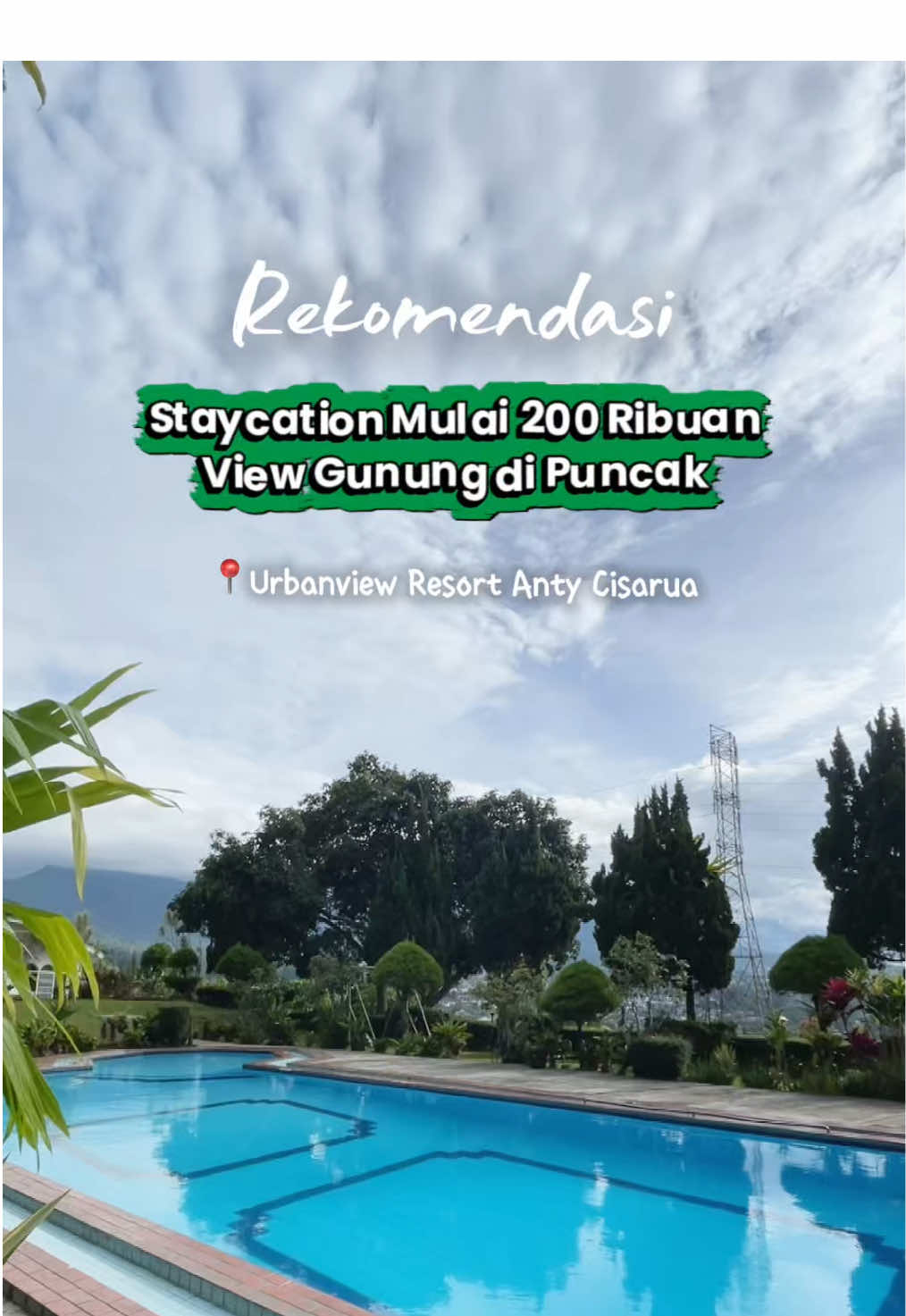Cari penginapan di Cisarua Puncak harga affordable punya fasilitas Kolam renang, taman & depan kamar view gunung? Aku rekomendasikan buat stay di  📍Urbanview Resort Anty Cisarua Tugu Puncak 🍃 Bingung cara bookingnya? Download Aplikasi RedDoorz di App/Playstore dan ikuti langkah-langkahnya ya. Jangan lupa masukkan kode promo 