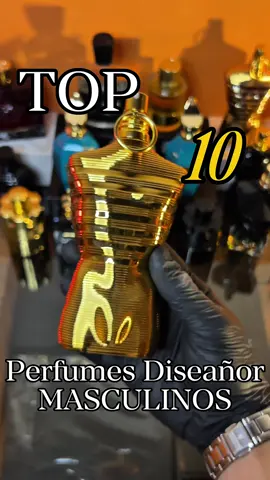 Si usás uno de estos, ya ganaste. 👀🔥#decants #perfume #fragancias #reldecants #diseñador En este video te muestro mi TOP 10 de los mejores perfumes de diseñador masculinos, una selección pensada para quienes buscan aromas versátiles, elegantes y con excelente relación calidad-precio. Incluye fragancias frescas, aromáticas, cítricas, amaderadas y también perfumes más intensos ideales para noche o climas fríos. Este ranking mezcla clásicos que nunca fallan con opciones modernas que destacan por su rendimiento, estela y duración. Si te gustan los perfumes de diseñador, los aromas masculinos con personalidad, las fragancias para uso diario o perfumes potentes para ocasiones especiales, este video es para vos. Y si querés probar cualquiera de estos en formato decant antes de comprar el frasco entero, en REL Decants te armo el pedido perfecto según tu estilo y presupuesto.