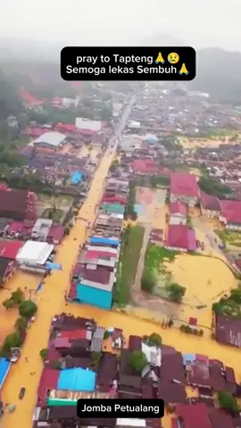 pray to Tapteng🙏😢 semoga lekas sembuh dan pulih kembali!!! #sibolga #tapteng #banjir #longsor #jombapetualang