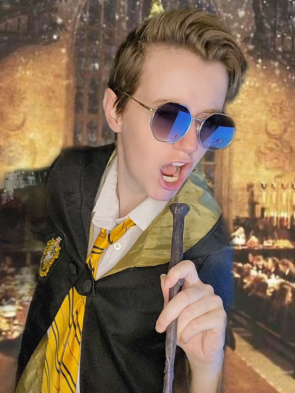 It's the new school song!  #harrypotter #sketch #comedy #hogwarts 