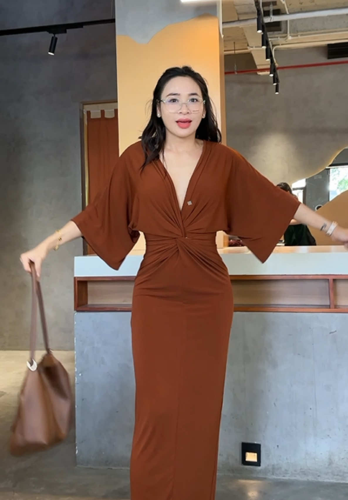 Tay to vai thô lấp hết🤣🤣🤣