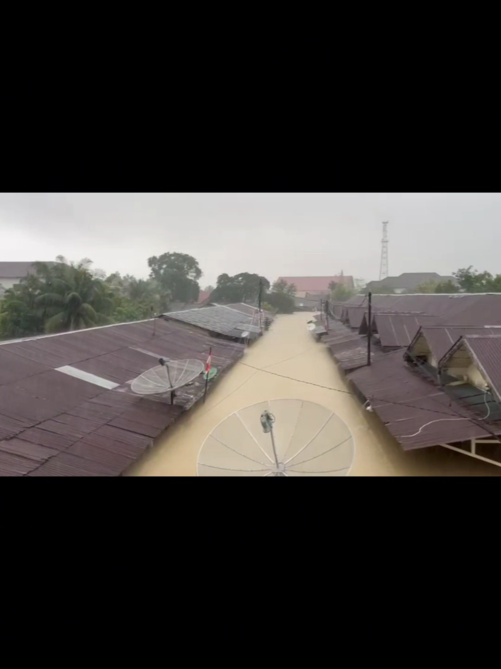 Asrama Polisi di Aceh Utara Tenggelam Akibat Banjir