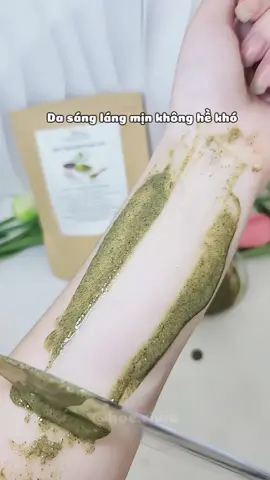 Chăm da đón Tết dần thui mấy bà ơi. Lần này tui ủ bột trà xanh đậu đỏ vừa thơm vừa láng mịn da nhen #review #bottraxanhdaudo #duongtrangda #hoeriviu #xuhuong 