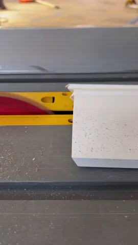 Forget the old way — this coping trick on the table saw is insane. #carpentryhack #viral #constructiontips #tips #tools 