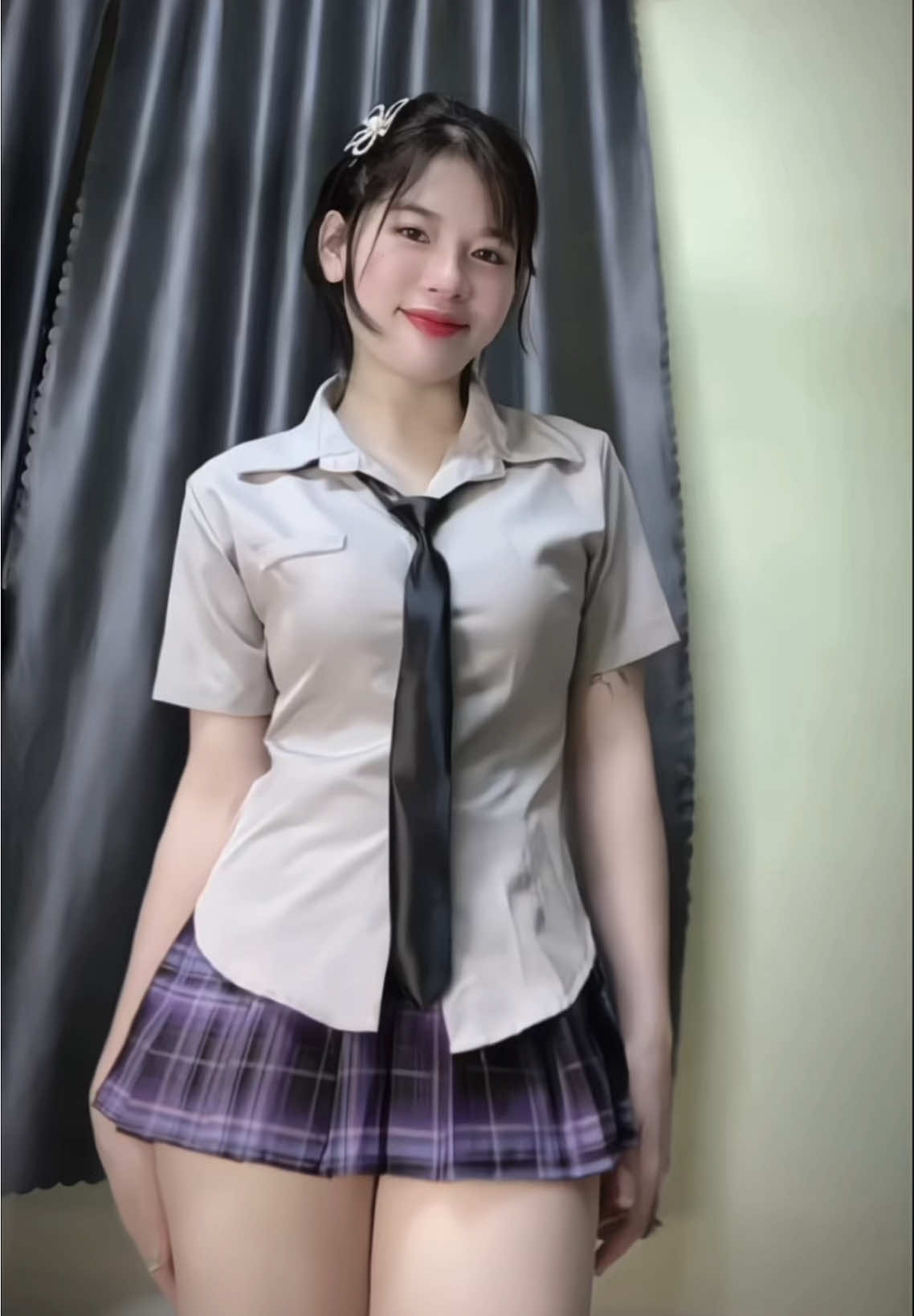 Mê nhạc này r phải nàm thao :))) 