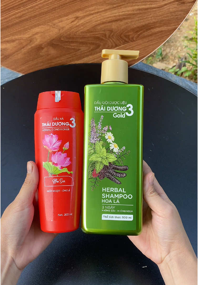 Dầu gội dược liệu thái dương 3 gold mua 1 tặng 1 miễn ship #langthithuy #daugoiduoclieuthaiduong #daugoithaoduoc #daugoitrigau #daugoigiamrungtoc #daugoi  @Lang thi thuy.97  @Lang thi thuy.97  @Lang thi thuy.97 
