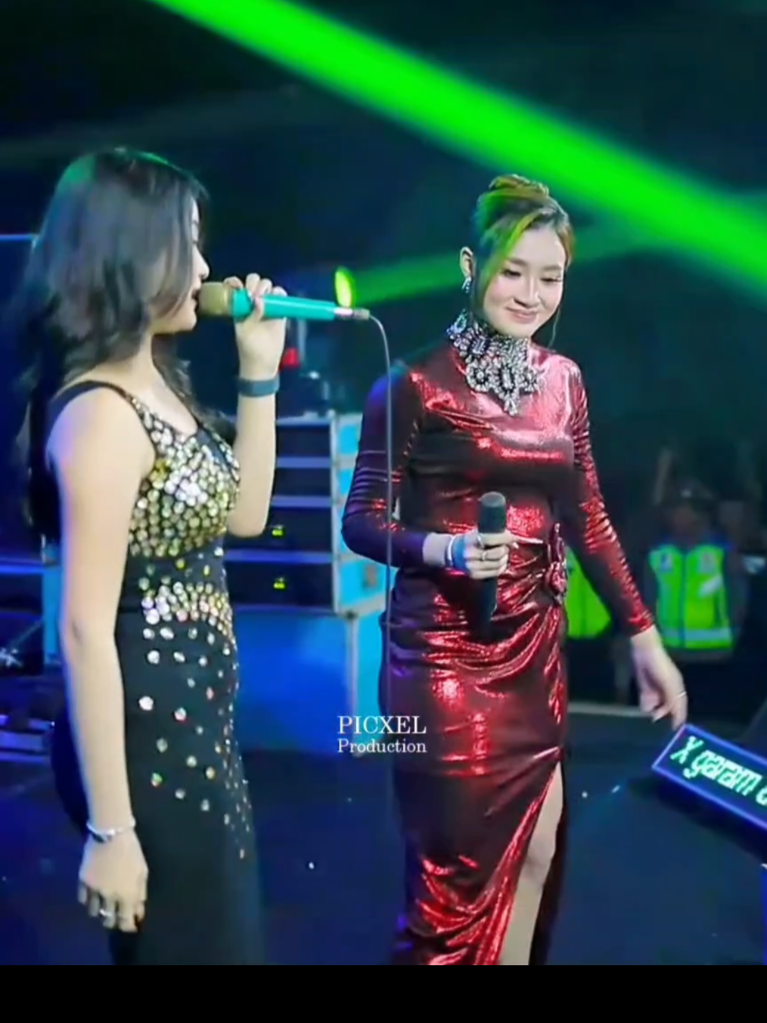 Duet Kakak beradik.  #yeniinka #yesaoktafia 