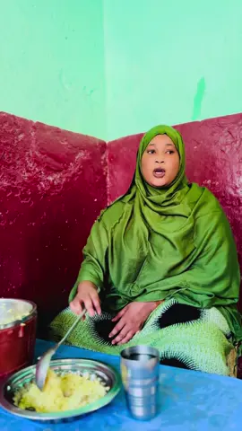 Sanadkee dhalatay #Eedo_Arxanlaay #mr_uncle #somalitiktok #fictional #diaspora_poi @Muktar Arsi Dirie @Zeinab Arsi 