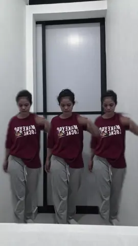 ang sikip ng space koooo 😆😆 #trend #modelongcharing #dancetrend #foryou🖤 #fypシ゚ 