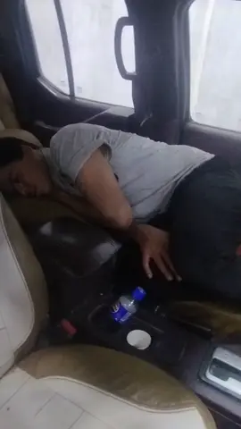 #الشعب_الصيني_ماله_حل😂😂 @طه عبدالحسين @¶ Ž𝓐เ𝐝:;-) @قتيبه المرشدي 