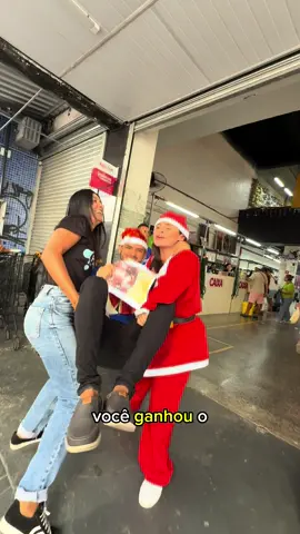 Natal premiado @powerlxbfilial nas compras a partir de 50,00 dia 19 e dia 20 de dezembro papai Noel vai da um presente para você ou seu filho e ainda vai tirar um gotinha com o bom velhinho Localização Rua: Barão do Rio Branco 810 Centro de Fortaleza