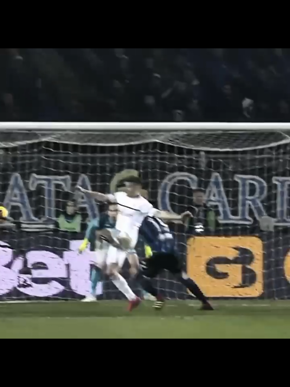 the only player that Milan needs now...#piatek  #acmilan #fpy  #serieA #CapCut 