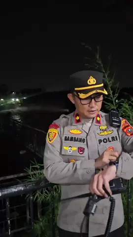 Situasi terkini Bendungan PDAM Tirtanadi Medan , rabu 26/11/25 pukul 22.30 wib, Kapolsek Sunggal menghimbau kepada warga masyarakat khususnya Polsek Sunggal agar tetap waspada karena ketinggian air yang cukup signifikan#humaspolrestabesmedan #polriuntukmasyarakat #viraltiktok #satbinmaspolrestabesmedan 