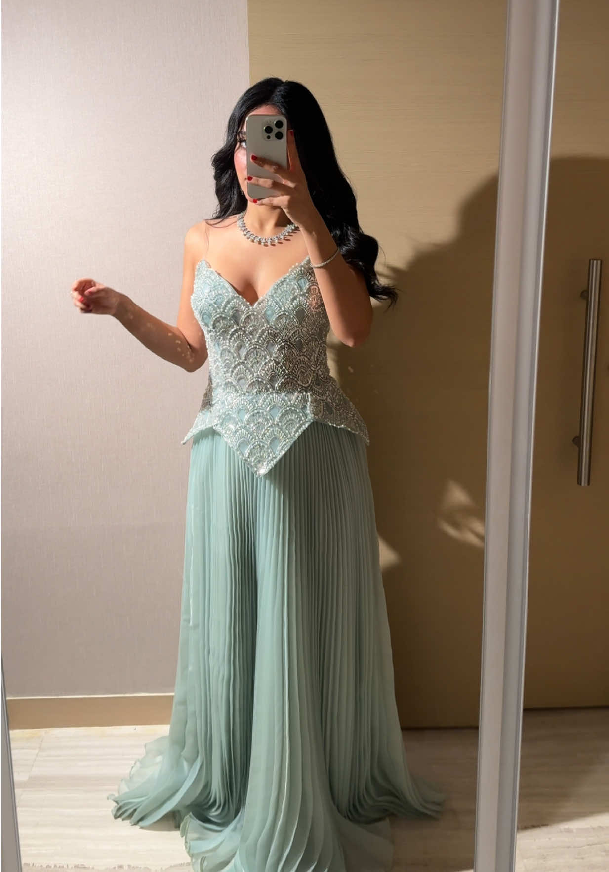 رقم الفستان / 0198 🏃🏼🏃🏼🏃🏼#فساتين #fyp 