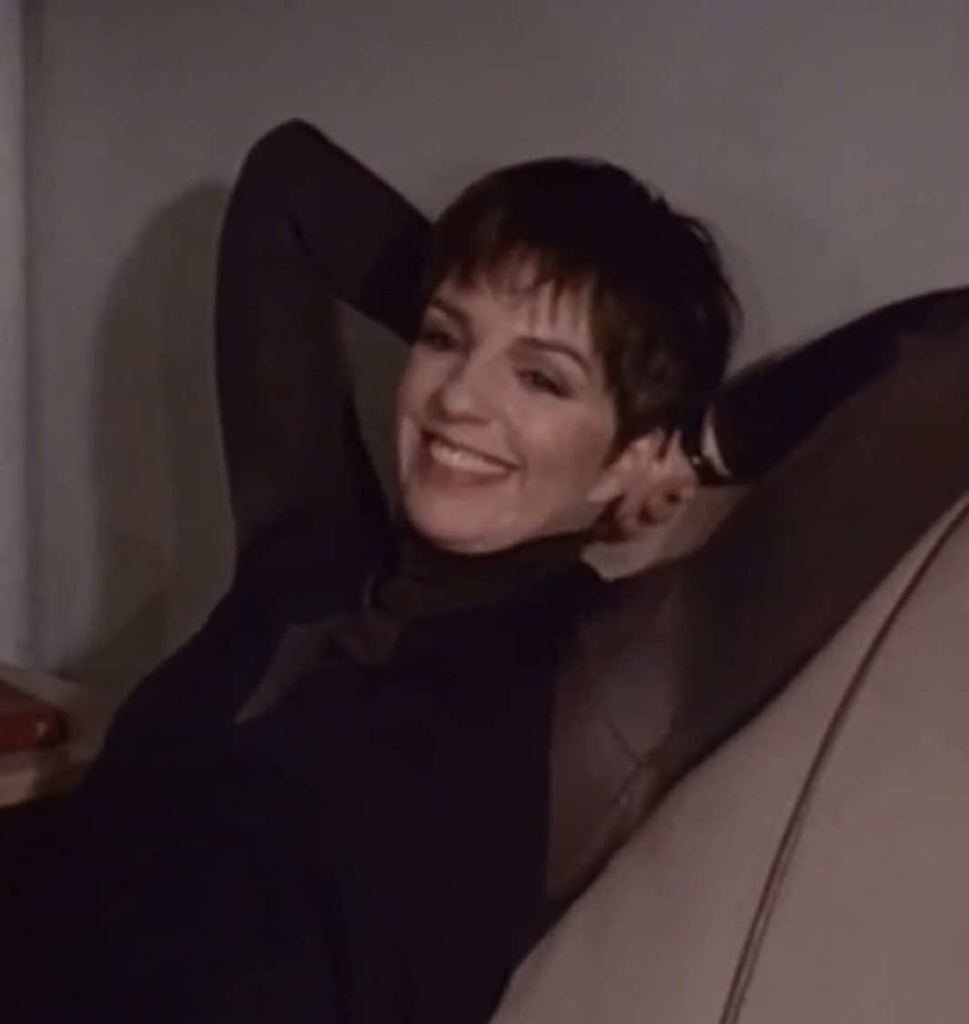 Replying to @🏳️‍🌈 kaity_jaye 🌈 Liza Minnelli & Jane Krakowski in Stepping Out (1991) #broadwaymusicals #lizaminnelli #classicmovies #musicaltheatre #fosse