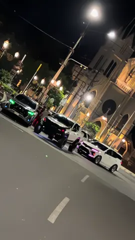 kayutangan #malang #diesel @petty @HI STARK 04 @vanesha2kd @snowwhite_triton @RamaWst. @EcliPse @Hapisss 